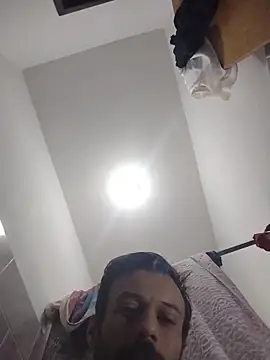 LopeseLua online show from 11/27/25, 01:24