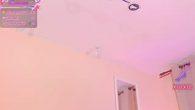 ArianaCroft online show from 01/04/25, 11:00