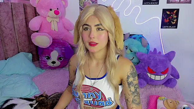 Snapshot of naoko_kirino chatting on 03/26/26, 02:50 naoko kirino online show from 03/26/26, 02:50