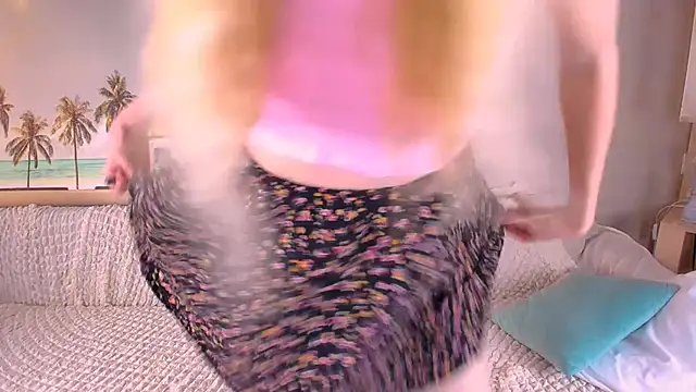 Snapshot of BoysLoveBlondee chatting on 03/14/25, 12:29 BoysLoveBlondee online show from 03/14/25, 12:29