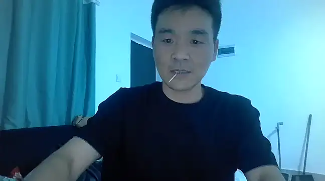 kisstoyousoon2024 online show from 03/16/25, 06:34