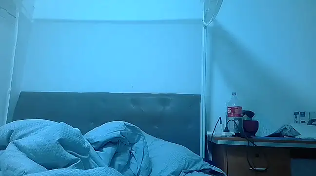 kisstoyousoon2024 online show from 03/17/25, 05:12