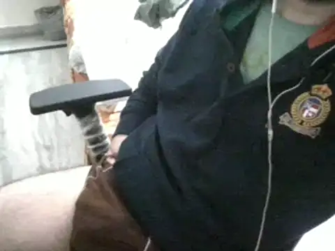 Snapshot of raka120294 chatting on 12/28/24, 11:09 raka120294 online show from 12/28/24, 11:09