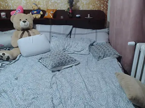 Emmatoo online show from 02/27/25, 08:28
