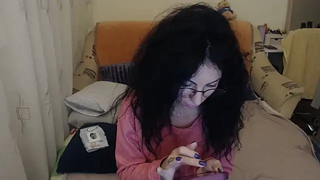 Emmatoo online show from 11/30/25, 04:55