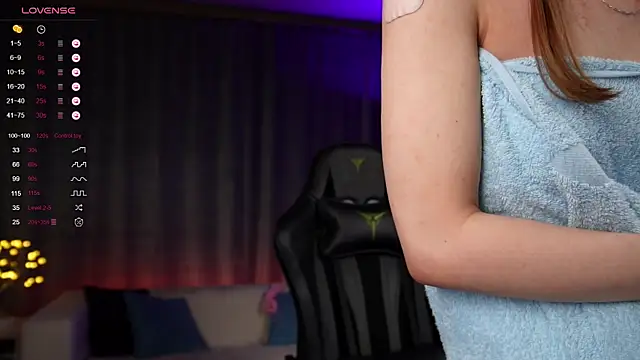 Amely Young online show from 02/19/25, 06:22