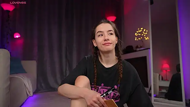 Amely Young online show from 02/21/26, 12:55