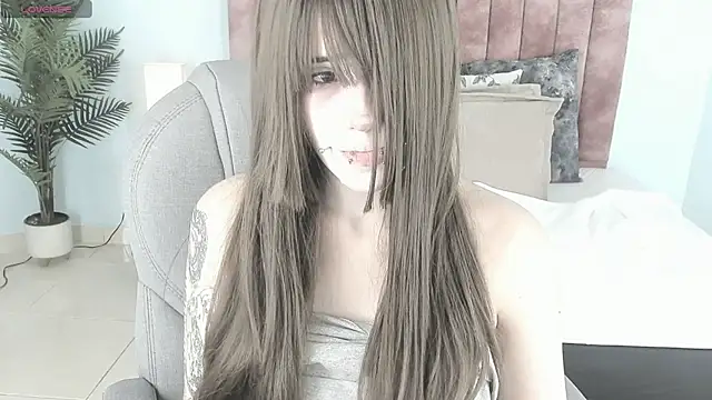 Snapshot of celestica_rose chatting on 07/06/26, 09:50 celestica rose online show from 07/06/26, 09:50
