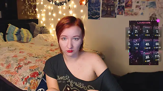 Snapshot of licentia__poetica chatting on 12/20/24, 09:17 licentia  poetica online show from 12/20/24, 09:17