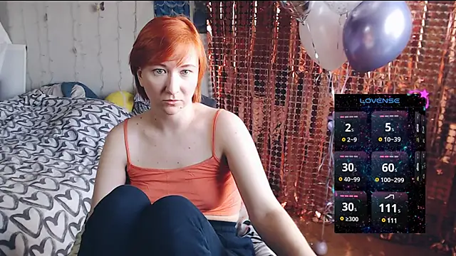 Snapshot of licentia__poetica chatting on 02/18/25, 09:54 licentia  poetica online show from 02/18/25, 09:54