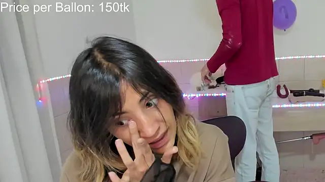 linnie  online show from 09/22/25, 11:07