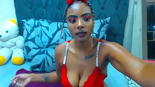 Snapshot of SAVAGExBOO chatting on 01/12/25, 08:25 SAVAGExBOO online show from 01/12/25, 08:25