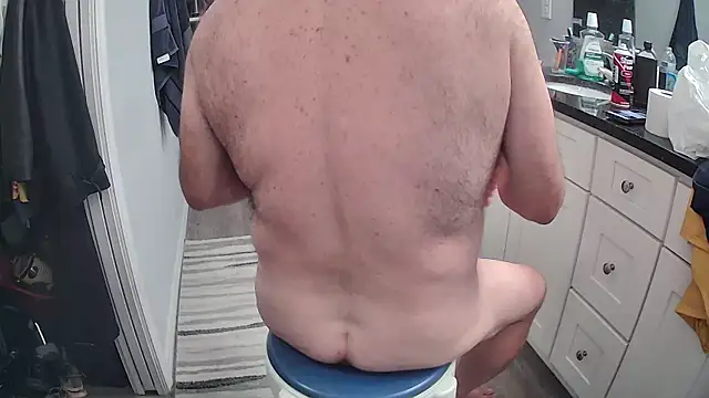 Snapshot of lou63ponce chatting on 02/09/25, 09:06 lou63ponce online show from 02/09/25, 09:06