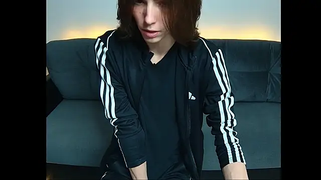 Snapshot of kobeny chatting on 02/21/25, 09:11 kobeny online show from 02/21/25, 09:11