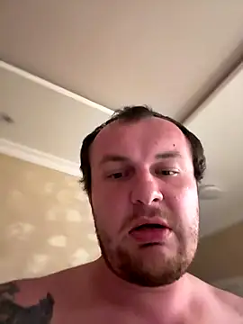 Snapshot of crazy_para9 chatting on 10/18/25, 03:02 crazy para9 online show from 10/18/25, 03:02