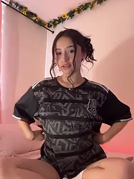 Angeeel  online show from 11/30/25, 06:23