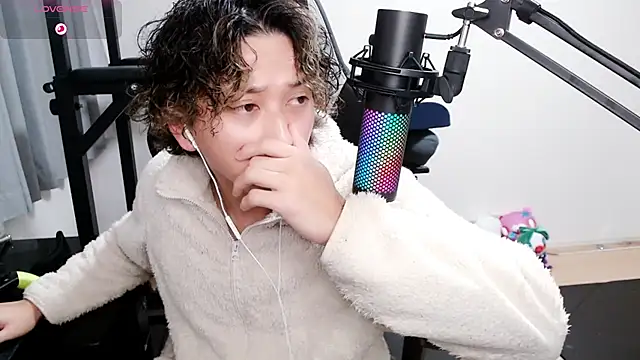 Shizukuu online show from 01/29/25, 09:55