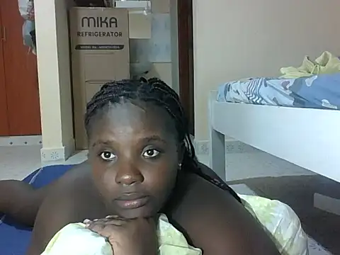 hotebbbyy online show from 01/18/26, 05:06