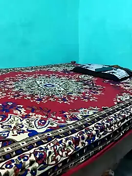 Snapshot of kasmika_kasmika chatting on 12/19/24, 09:07 kasmika kasmika online show from 12/19/24, 09:07