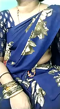 Snapshot of kasmika_kasmika chatting on 12/21/24, 09:23 kasmika kasmika online show from 12/21/24, 09:23