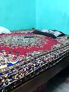 Snapshot of kasmika_kasmika chatting on 12/22/24, 03:33 kasmika kasmika online show from 12/22/24, 03:33