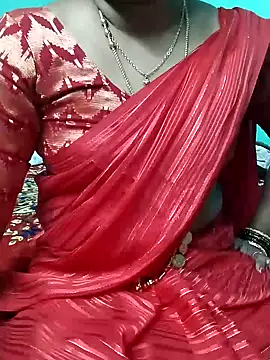 Snapshot of kasmika_kasmika chatting on 12/24/24, 08:44 kasmika kasmika online show from 12/24/24, 08:44