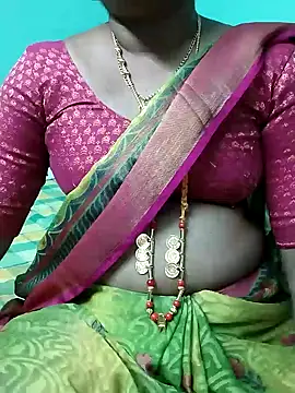 Snapshot of kasmika_kasmika chatting on 01/10/25, 04:41 kasmika kasmika online show from 01/10/25, 04:41