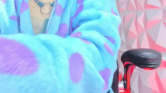 Snapshot of meribeth303av chatting on 11/27/25, 06:54 meribeth303av online show from 11/27/25, 06:54