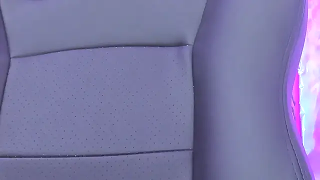 Snapshot of meribeth303av chatting on 04/26/26, 10:40 meribeth303av online show from 04/26/26, 10:40