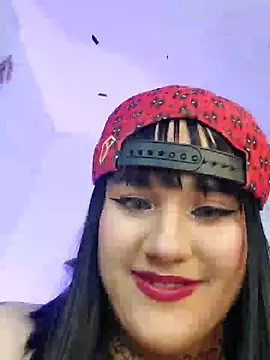 Snapshot of ItsNaiixa chatting on 12/22/24, 12:28 ItsNaiixa online show from 12/22/24, 12:28