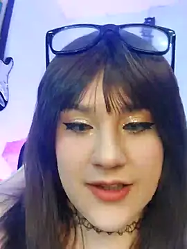 Snapshot of ItsNaiixa chatting on 02/02/25, 04:22 ItsNaiixa online show from 02/02/25, 04:22