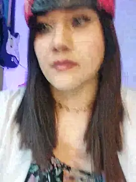 Snapshot of ItsNaiixa chatting on 02/16/25, 10:32 ItsNaiixa online show from 02/16/25, 10:32