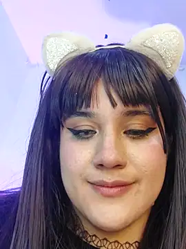 Snapshot of ItsNaiixa chatting on 02/23/25, 05:12 ItsNaiixa online show from 02/23/25, 05:12