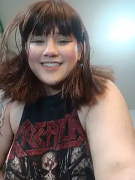 Snapshot of ItsNaiixa chatting on 05/17/26, 06:55 ItsNaiixa online show from 05/17/26, 06:55