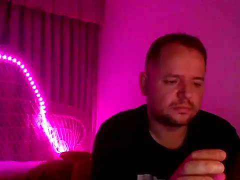 lobito1997 online show from 03/12/25, 02:52