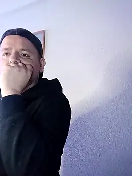 lobito1997 online show from 03/16/25, 01:17