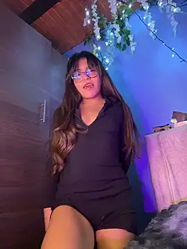 Lily candy X online show from 03/11/26, 04:40