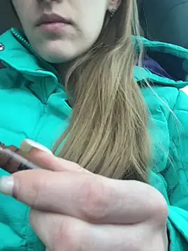 KateRedgar online show from 03/08/25, 01:25