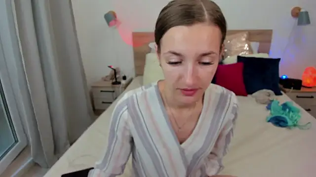 KateRedgar online show from 09/08/25, 03:44