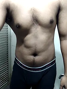 Snapshot of hottboy_39 chatting on 03/19/25, 06:24 hottboy 39 online show from 03/19/25, 06:24