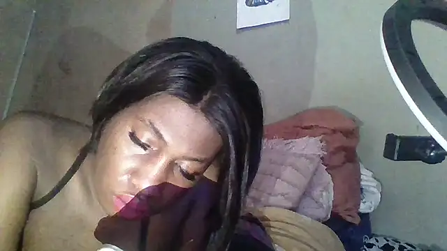 Moorella1 online show from 09/22/25, 06:59