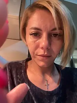 tanyagrey online show from 10/14/25, 05:52