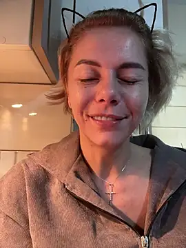 tanyagrey online show from 10/30/25, 06:37