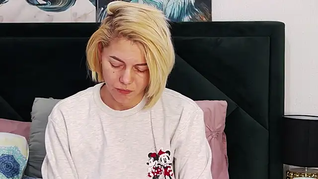 tanyagrey online show from 02/25/26, 06:34