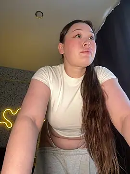 Snapshot of your_toxic_cum chatting on 07/26/26, 10:33 your toxic cum online show from 07/26/26, 10:33