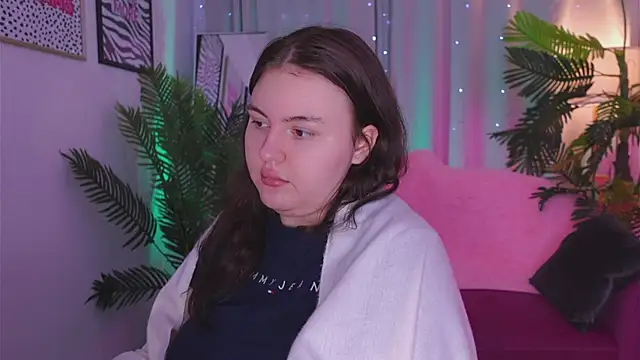 Mia  Peach online show from 03/13/25, 04:49