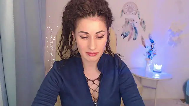 MaryMalory11 online show from 12/18/24, 04:28