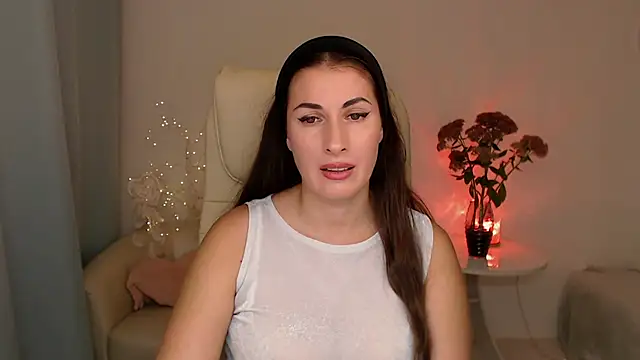 MaryMalory11 online show from 10/01/25, 03:18