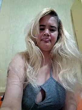 Snapshot of lamorbosa37 chatting on 12/16/24, 09:52 lamorbosa37 online show from 12/16/24, 09:52