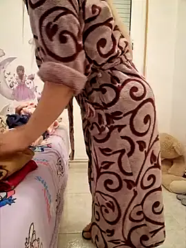 Snapshot of lamorbosa37 chatting on 01/18/25, 07:48 lamorbosa37 online show from 01/18/25, 07:48